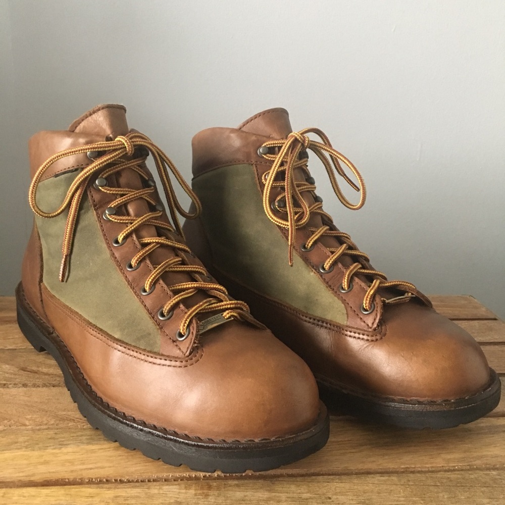 Danner Mountain Light Ridge hiking boots
